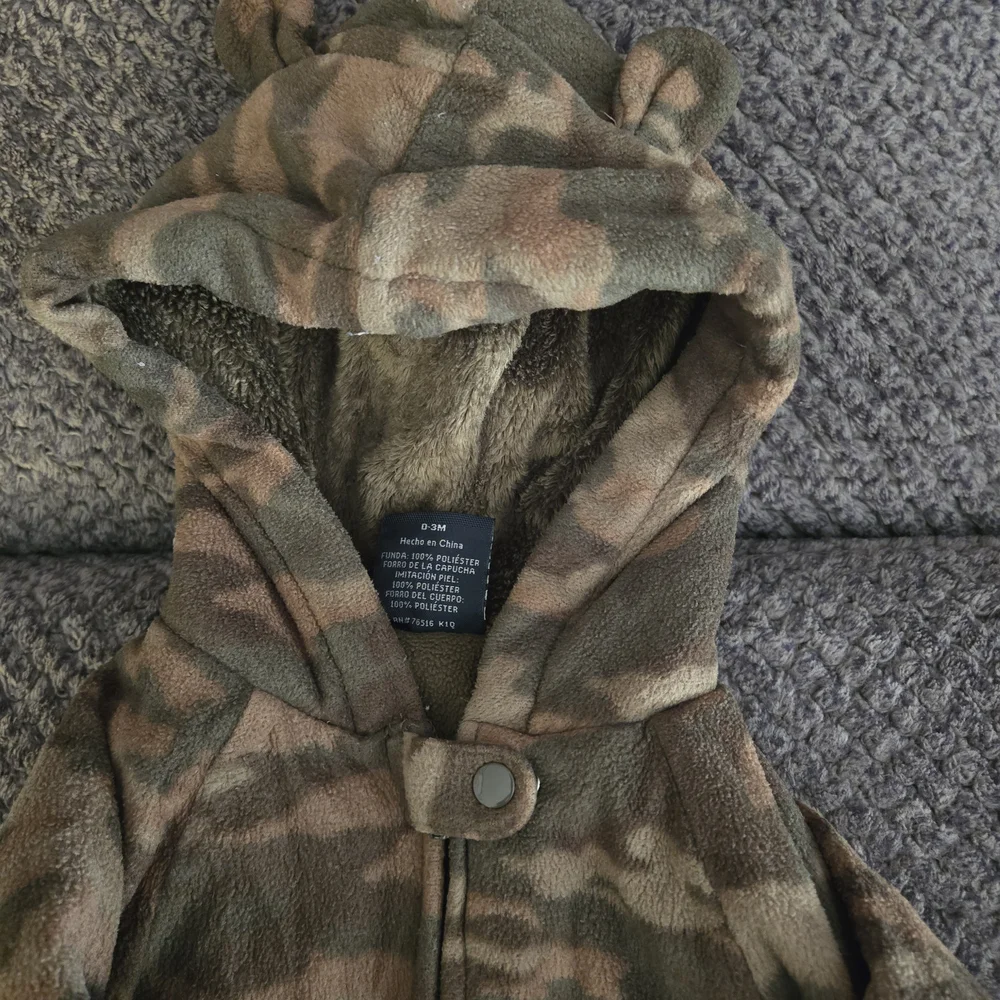 Lot Of 23 Infant Boys Clothing Size 0-3 And 3 Months..All In Excellent Shape.. - Picture 9 of 12